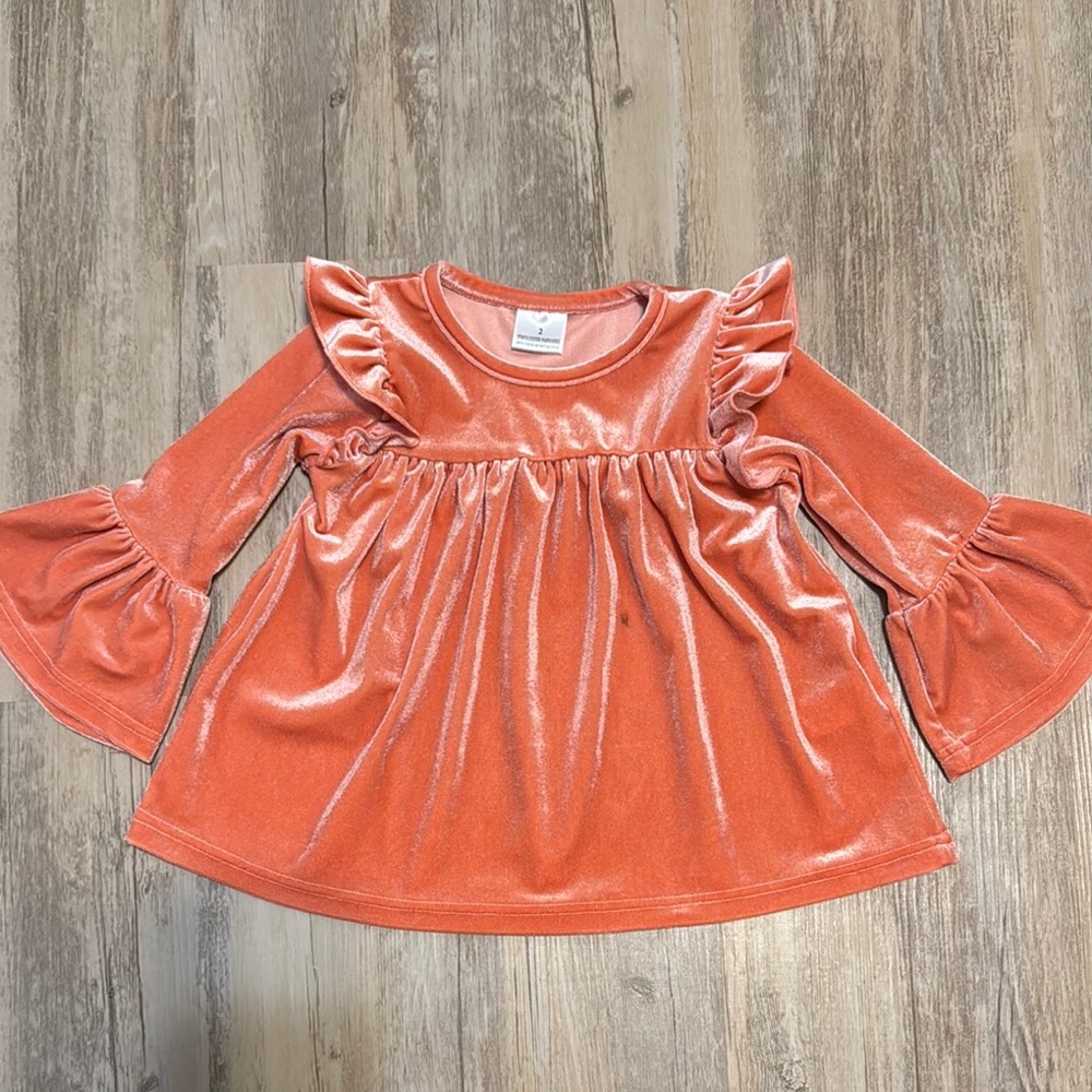 Honey Bean Girls' Ruffled Velvet Top in Coral Sz 2 GUC